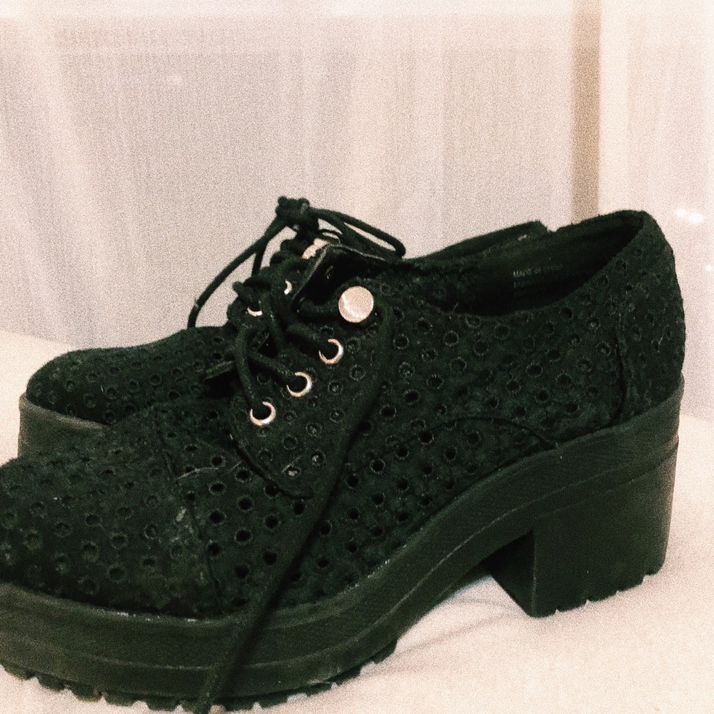 Urban Outfitters Lace Platform Shoes.